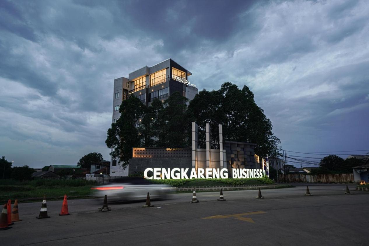 Conjioo Hotel At Jakarta Airport Tangerang Exterior photo